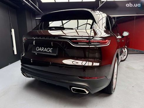 Porsche Cayenne 2020 - фото 18