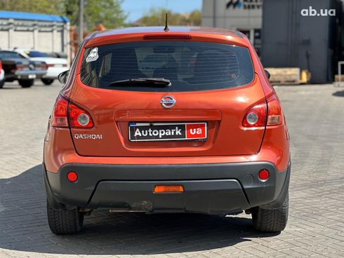 Nissan Qashqai 2007 красный - фото 6