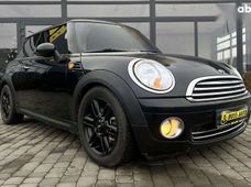 Продажа б/у MINI Coupe 2012 года - купить на Автобазаре