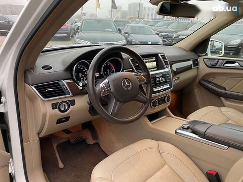 Mercedes-Benz GL-Класс 2015 - фото 11