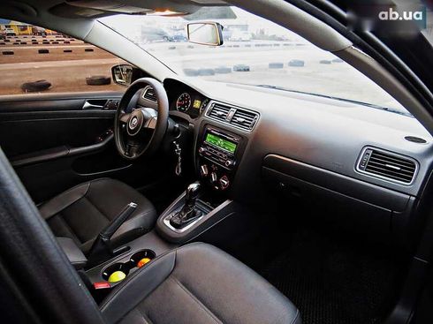 Volkswagen Jetta 2011 - фото 18