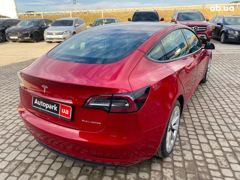 Tesla Model 3 2021 красный - фото 9