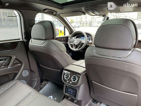 Bentley Bentayga 2017 - фото 16