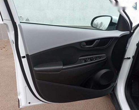 Hyundai Kona 2020 - фото 18