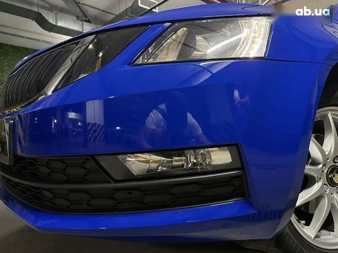Skoda Octavia 2018 - фото 16