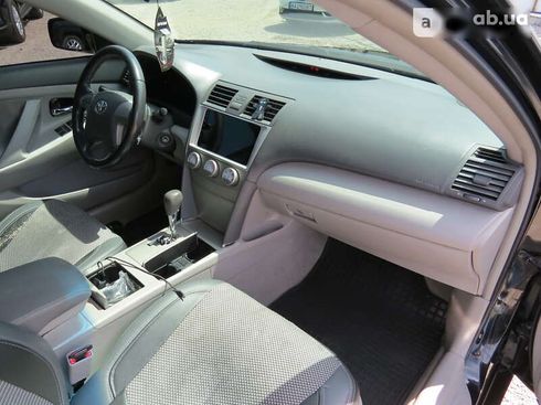 Toyota Camry 2011 - фото 20