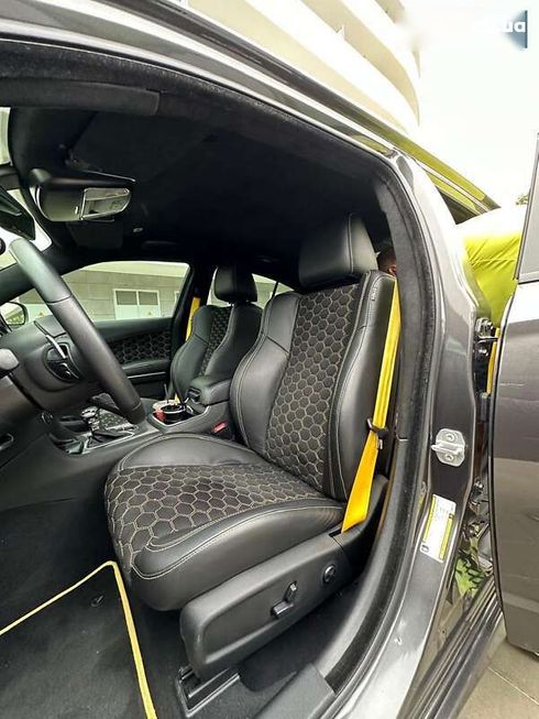 Dodge Charger 2019 - фото 9