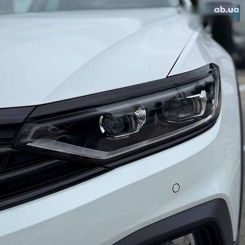 Volkswagen passat alltrack 2021 - фото 10