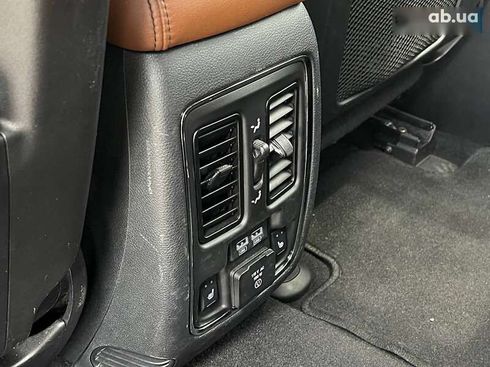 Jeep Grand Cherokee 2019 - фото 22