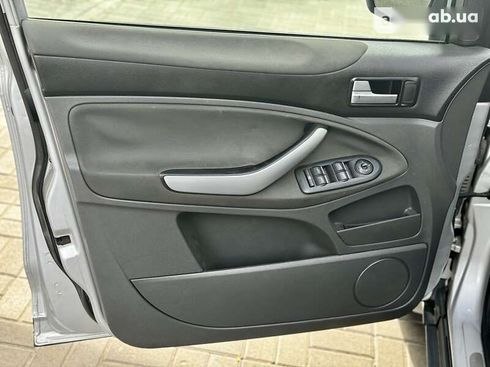 Ford Kuga 2011 - фото 12