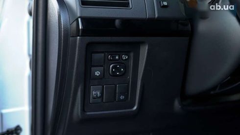 Toyota Land Cruiser Prado 2023 - фото 16