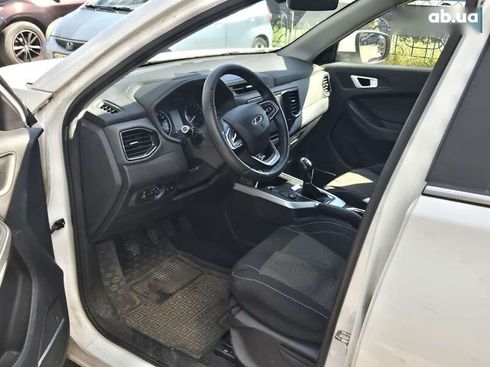 Chery Tiggo 4 2021 - фото 8