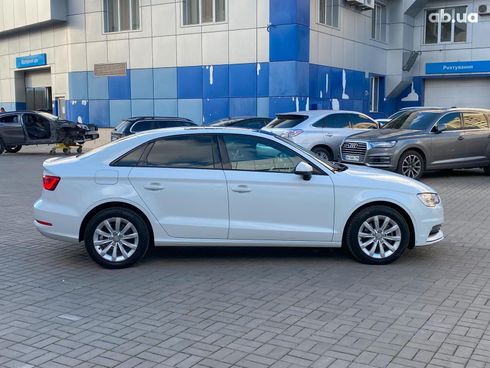 Audi A3 2015 белый - фото 11