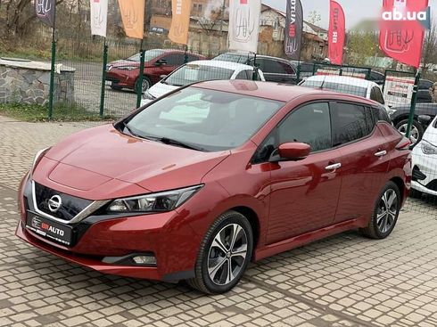Nissan Leaf 2020 - фото 3