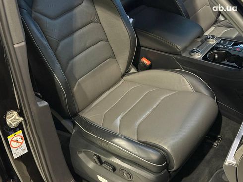 Volkswagen Touareg 2021 коричневый - фото 31