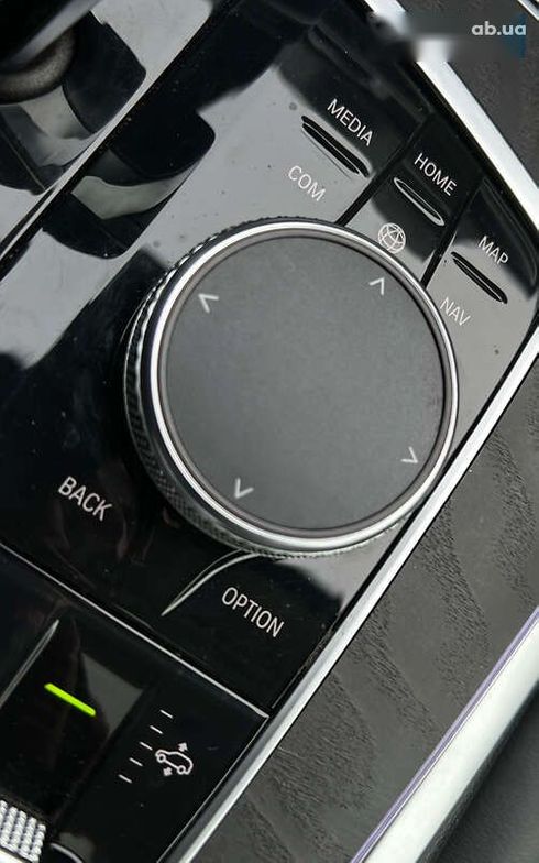 BMW X7 2020 - фото 19