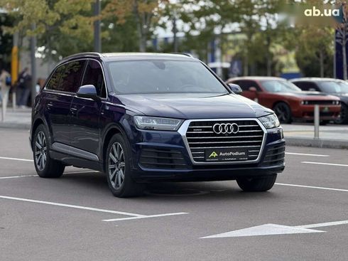 Audi Q7 2018 - фото 5