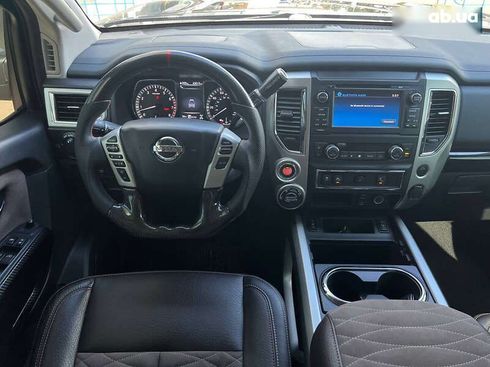Nissan Titan 2018 - фото 16