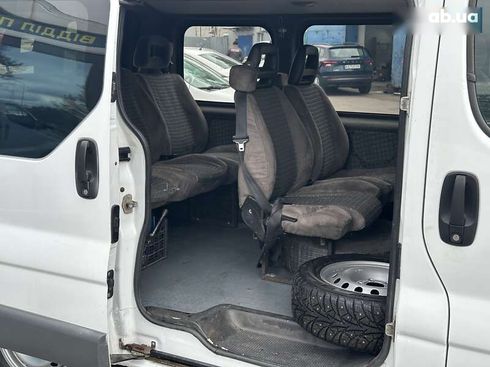 Opel Vivaro 2007 - фото 18