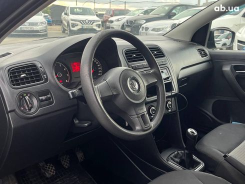 Volkswagen Polo 2012 черный - фото 21