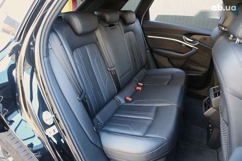 Audi E-Tron 2019 - фото 10