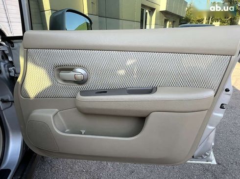 Nissan Tiida 2008 - фото 28
