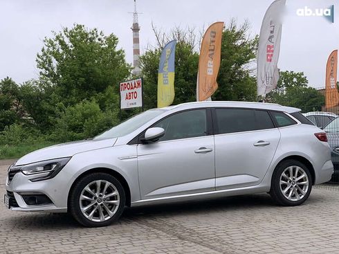 Renault Megane 2017 - фото 12