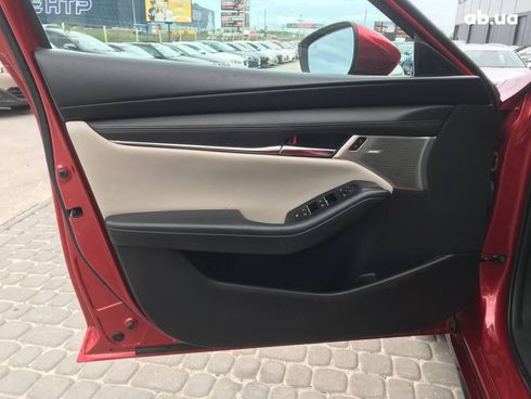 Mazda 3 2019 красный - фото 7
