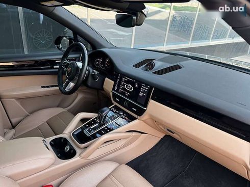 Porsche Cayenne 2020 - фото 27