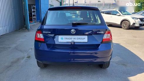 Skoda Fabia 2017 - фото 24