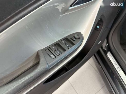 Opel Ampera 2012 - фото 18