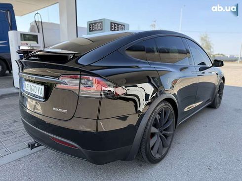 Tesla Model X 2019 - фото 10