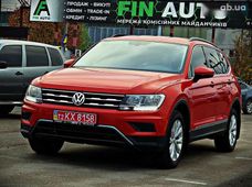 Продажа б/у Volkswagen Tiguan 2018 года - купить на Автобазаре