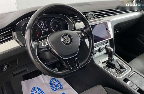 Volkswagen Passat 2018 - фото 6