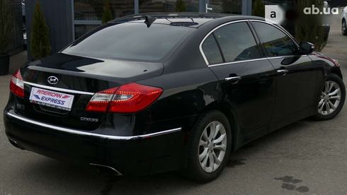 Hyundai Genesis 2013 - фото 12