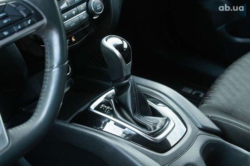 Nissan Rogue 2017 - фото 22
