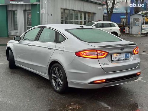 Ford Fusion 2015 - фото 8