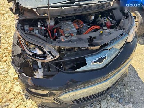Chevrolet Bolt 2017 - фото 17