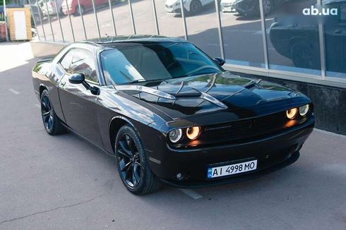 Dodge Challenger 2017 - фото 2