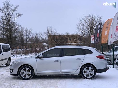 Renault Megane 2012 - фото 12
