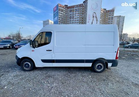 Renault Master 2017 - фото 12