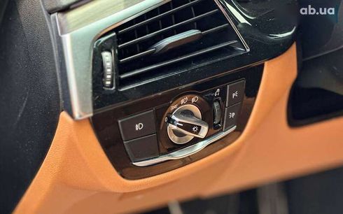 BMW 5 серия 2017 - фото 12