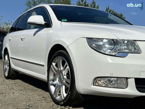 Skoda Superb 2012 - фото 10