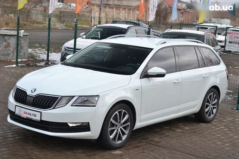 Skoda Octavia 2017 - фото 3