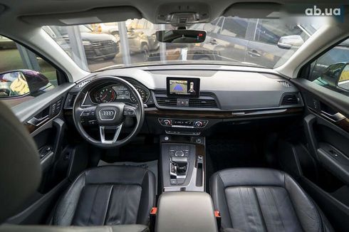 Audi Q5 2018 - фото 24