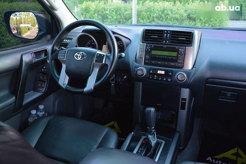 Toyota Land Cruiser Prado 2012 - фото 20