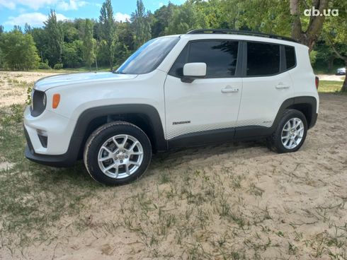 Jeep Renegade 2020 белый - фото 7