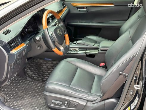 Lexus ES 2012 черный - фото 9
