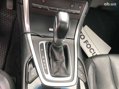 Ford Edge 2017 - фото 26