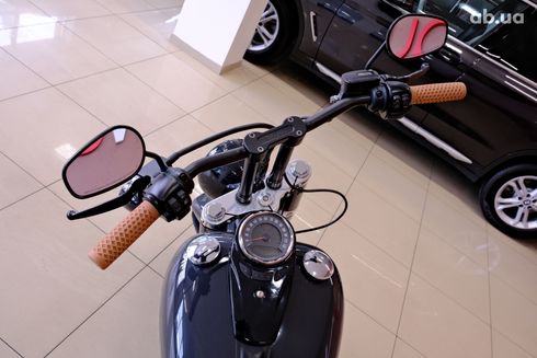 Harley-Davidson FLS 2019 серый - фото 4